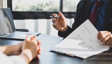 Ασφαλιστικές: Αλλάζει άρδην το επιχειρησιακό μοντέλο – Αβέβαιο το 2026 για τον κλάδο