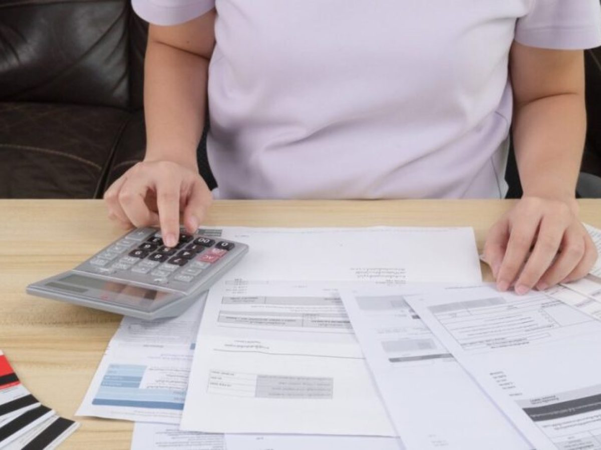 Πλεόνασμα στο 3,2% του ΑΕΠ η Ελλάδα, με ίδιου μεγέθους έλλειμμα ΕΕ και Ευρωζώνη – Πτώση στο 149,7% το ελληνικό χρέος στο γ’ τρίμηνο 2025