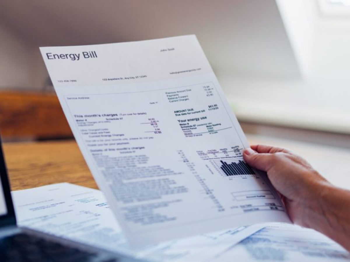 Ηλεκτρικό ρεύμα: Κάτω από τον ευρωπαϊκό μέσο όρο η τιμή του στην Ελλάδα