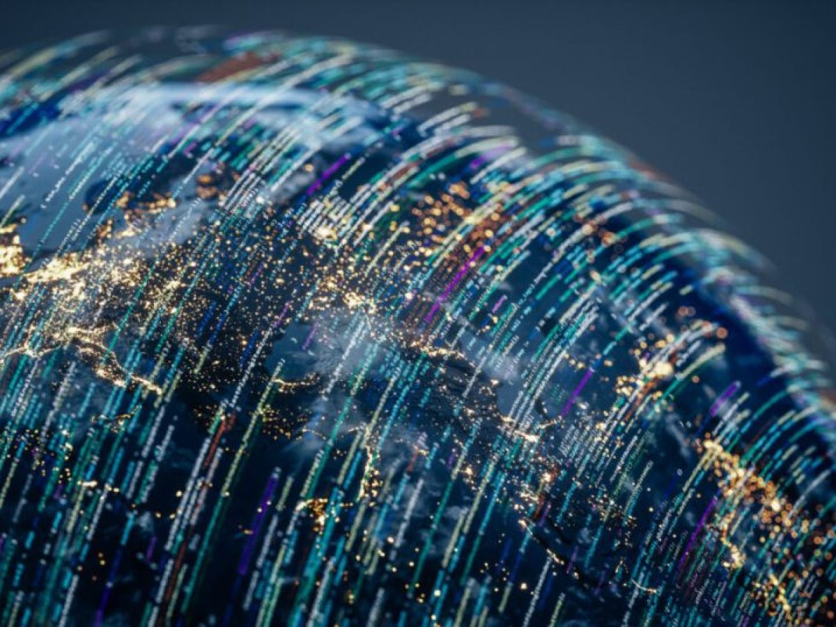 Τα ρίσκα για τις τηλεπικοινωνίες – Η ευκαιρία στην Ελλάδα καθώς επιταχύνεται η ψηφιακή μετάβαση