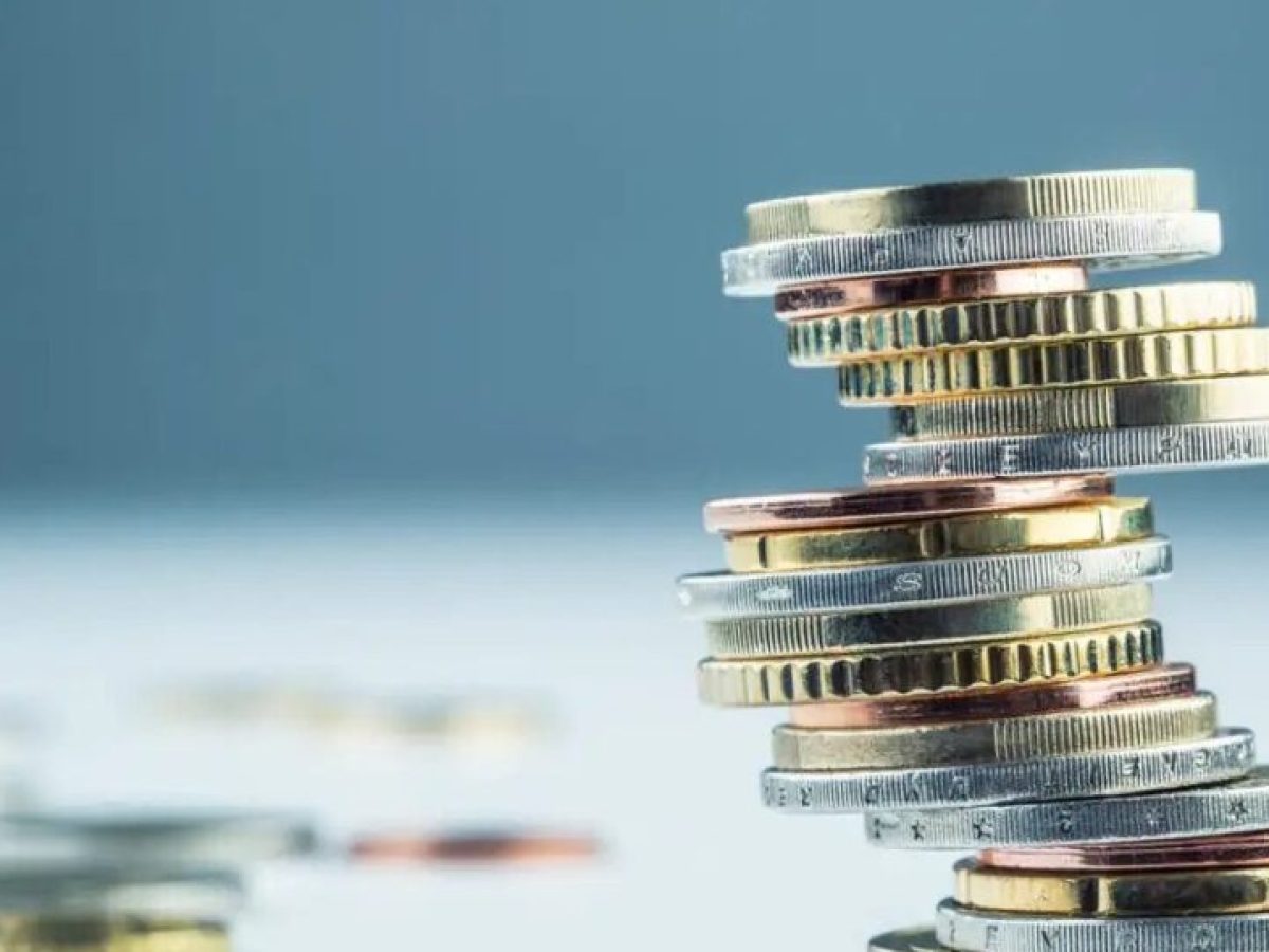 ΙΟΒΕ: Διατηρεί εκτίμηση για ανάπτυξη στο 2,2% και προειδοποιεί για τις προκλήσεις στο διεθνές περιβάλλον