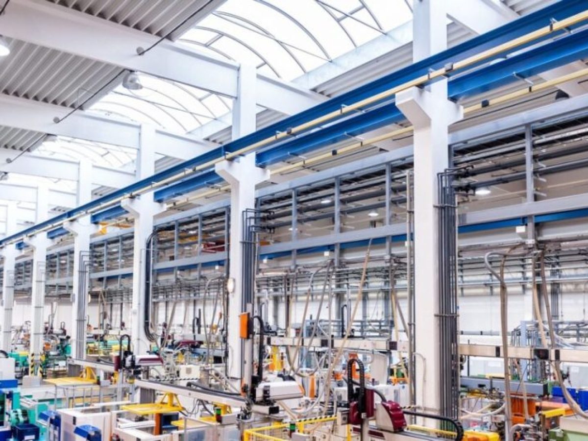 ΕΛΣΤΑΤ: Κατά 2,6% αυξήθηκε η βιομηχανική παραγωγή