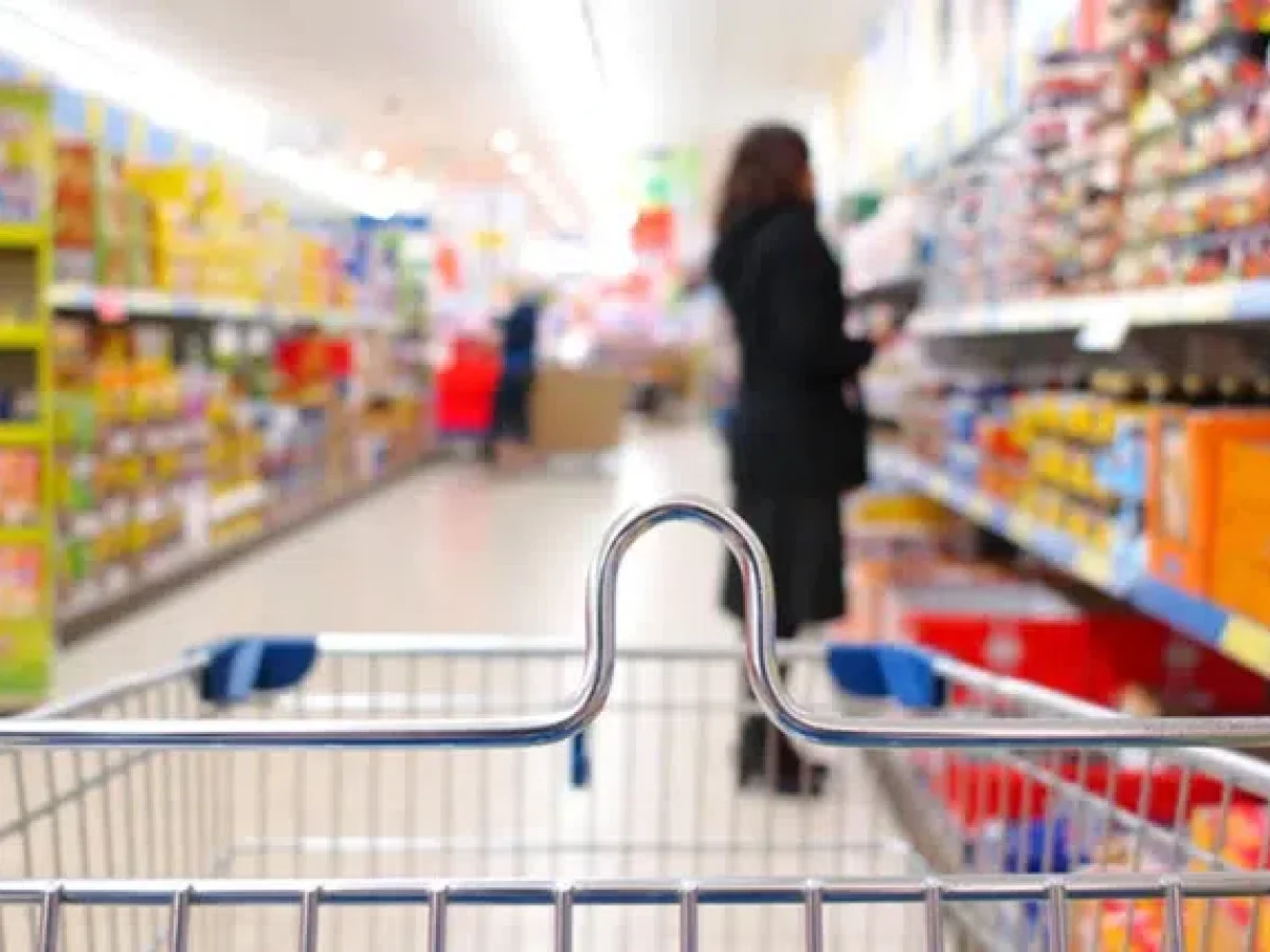 ΙΟΒΕ: Σταθερό οικονομικό κλίμα με βελτίωση της εμπιστοσύνης