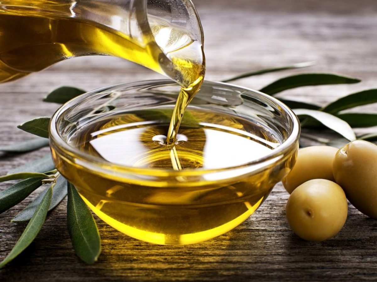 Γιατί ακριβαίνει το ελαιόλαδο; – Τι δείχνουν οι νέες μελέτες της Επιτροπής Ανταγωνισμού για τους μηχανισμούς της αγοράς