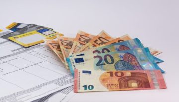 Στο στόχαστρο της εφορίας τραπεζικοί λογαριασμοί – Δείτε ποιους αφορά
