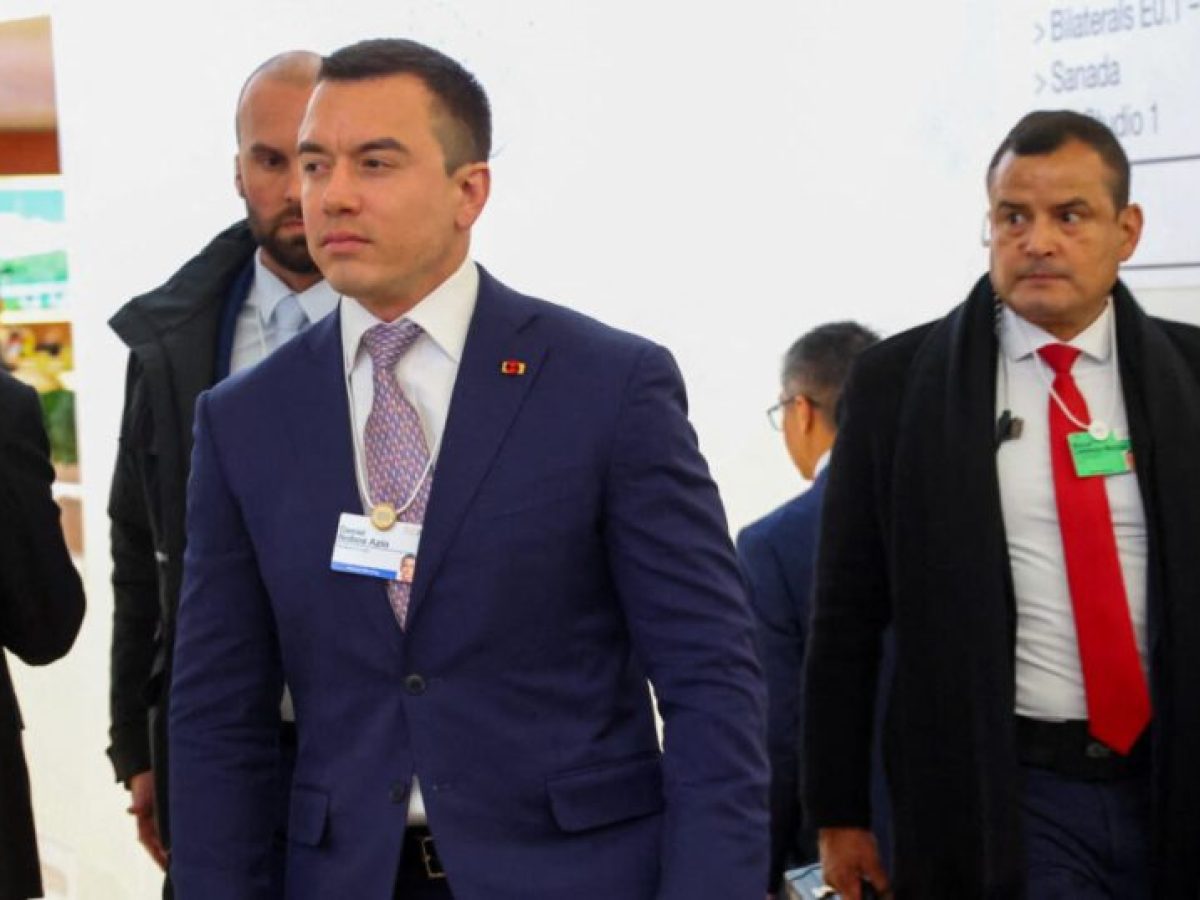 Ο Ισημερινός επέβαλε επιπρόσθετους τελωνειακούς δαμσούς 30% στην Κολομβία