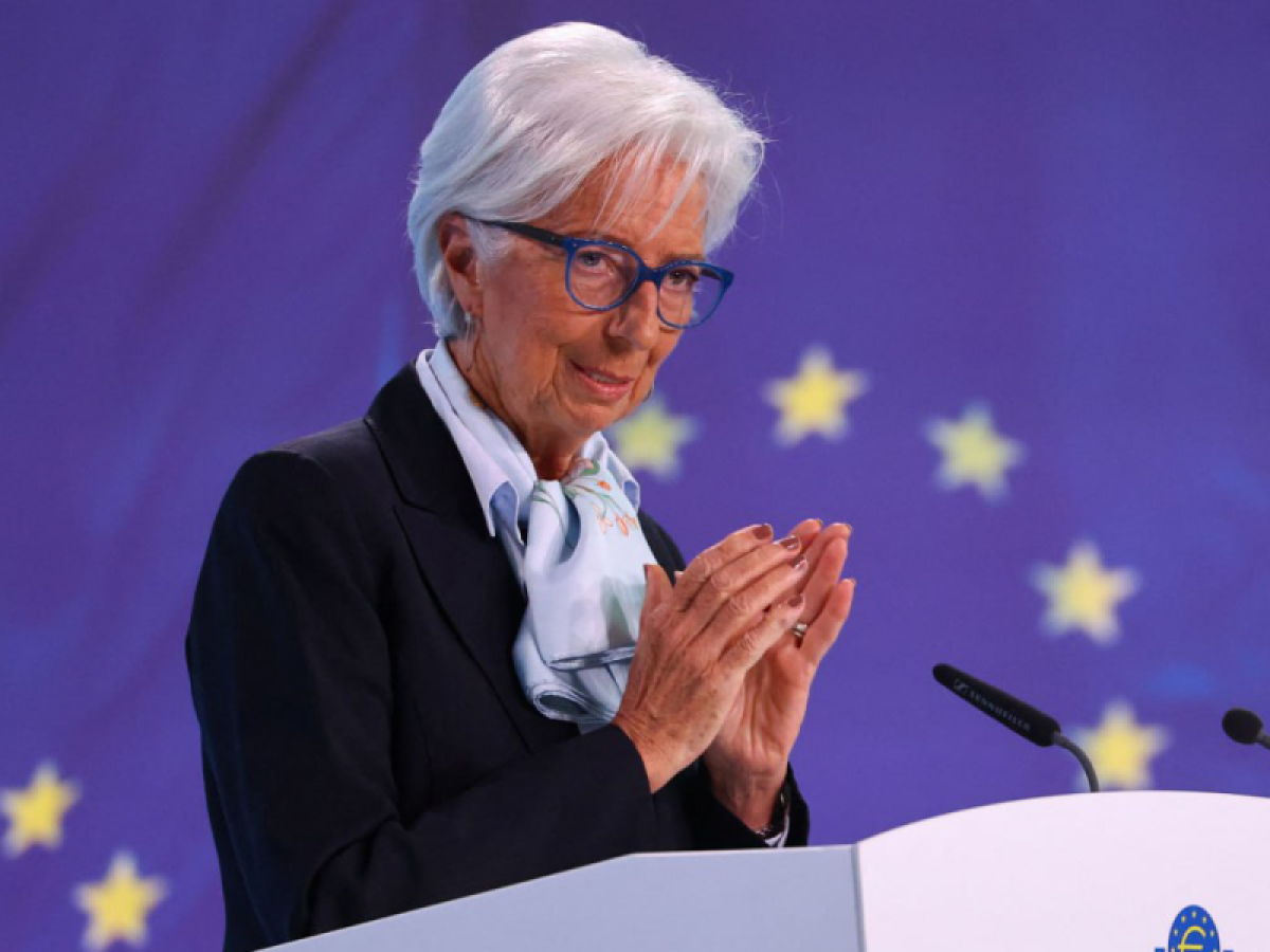 Μισθός Λαγκάρντ: Άλλα γράφει η ΕΚΤ και άλλα παίρνει η επικεφαλής της