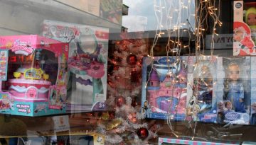 ΕΣΕΕ: Το 52% των επιχειρήσεων σημείωσε πτώση πωλήσεων φέτος τις γιορτές