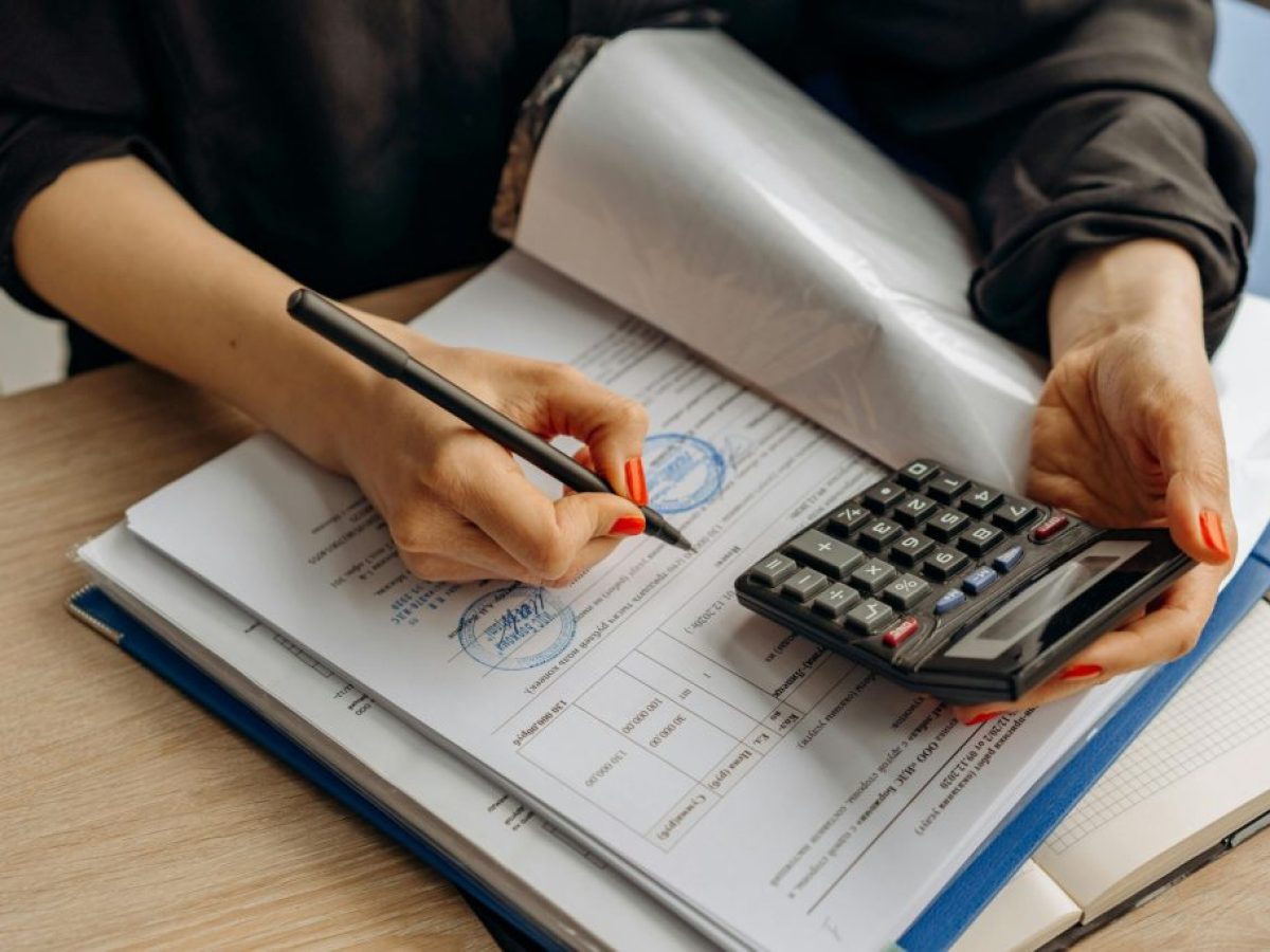 Φορολογικές διαφορές: Μειώσεις προστίμων και δόσεις χωρίς δικαστήριο