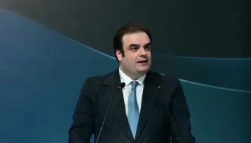 Πιερρακάκης από το ΥΠΟΙΚ: «Το 2025 πετύχαμε πολλά – Μαζί απαντάμε στις προκλήσεις του 2026»