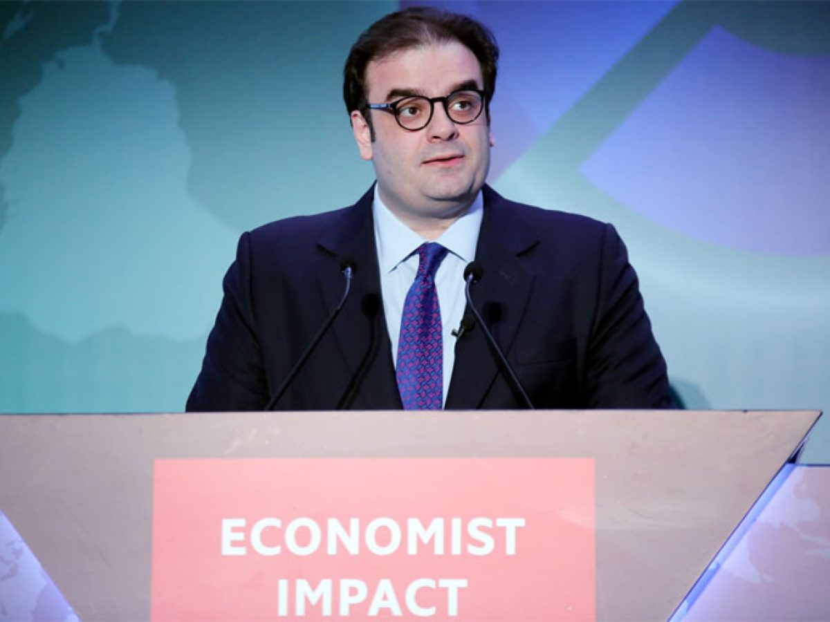 Πιερρακάκης στο Economist: Η ΕΕ σήμερα είναι αντιμέτωπη με δύο πειρασμούς