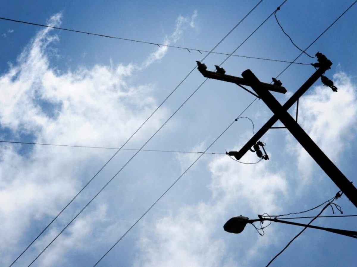 «Στροφή» των καταναλωτών προς τα σταθερά τιμολόγια ρεύματος – Τι επιλέγουν οι επιχειρηματίες