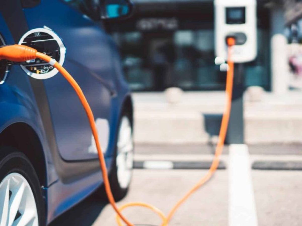 Παρατείνεται το πρόγραμμα «Κινούμαι Ηλεκτρικά»