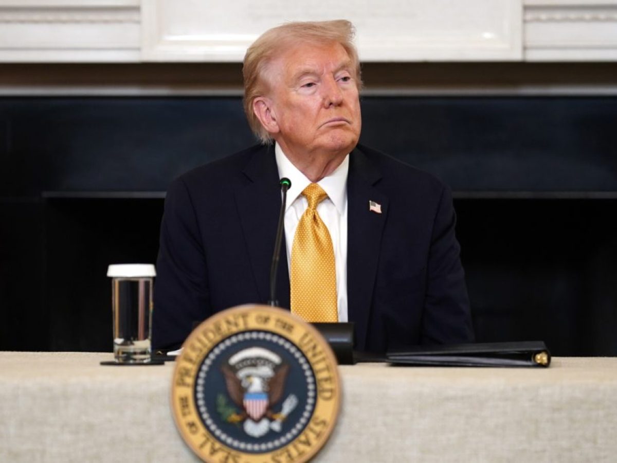 Σουηδία: Συνταξιοδοτικό ταμείο ξεφορτώνεται αμερικανικά ομόλογα 8,8 δισ. λόγω Τραμπ