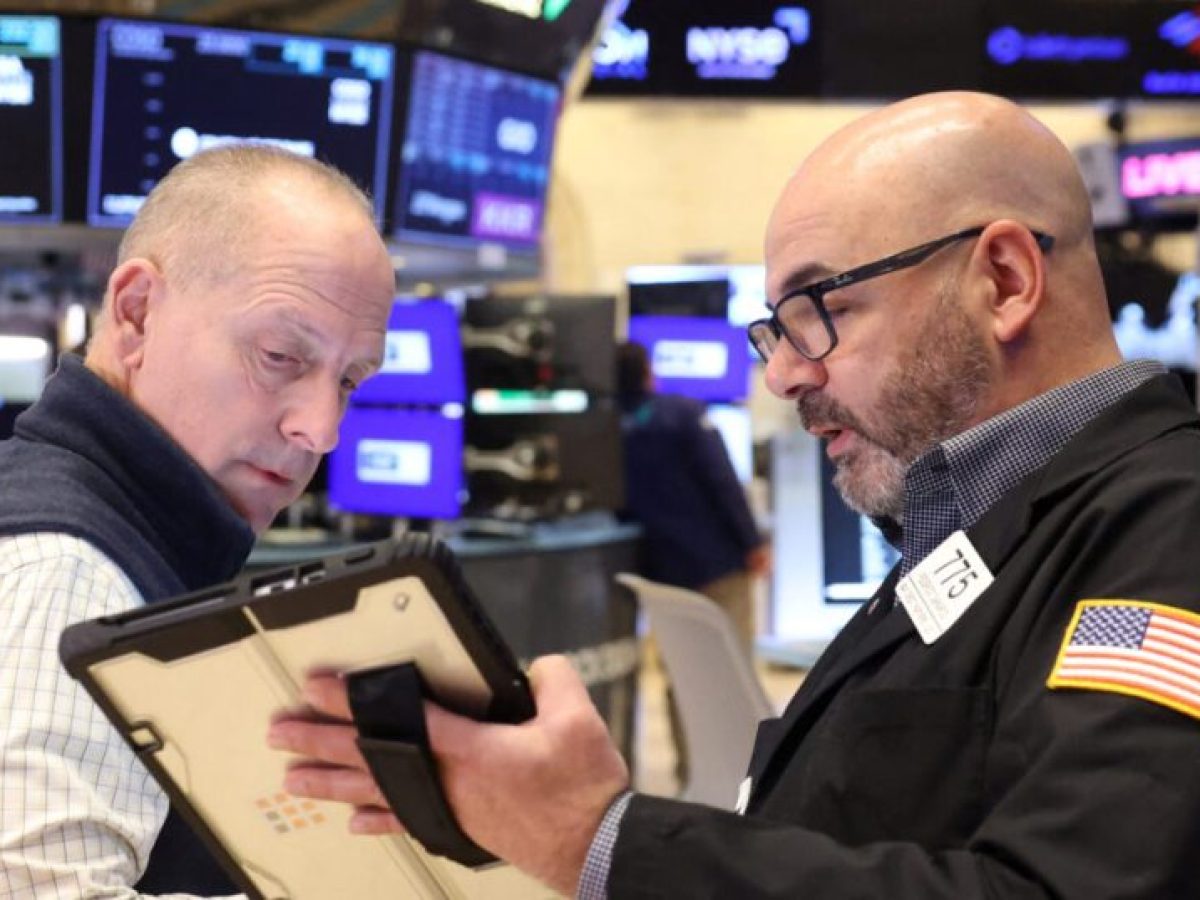 Wall Street: Κλείσιμο με νέα ρεκόρ από Dow Jones και S&P 500