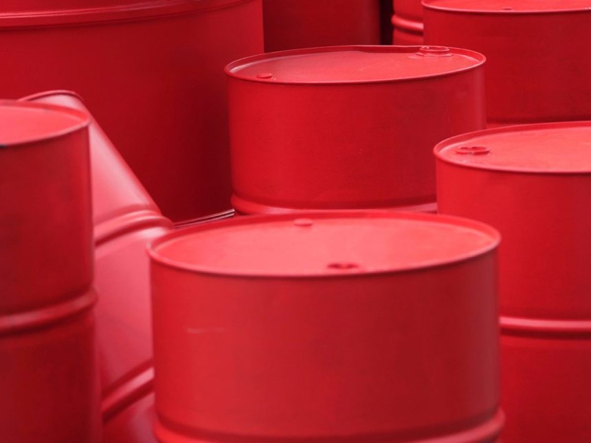 Πτώση στην τιμή του πετρελαίου μετά τις καθησυχαστικές δηλώσεις του Τραμπ για το Ιράν