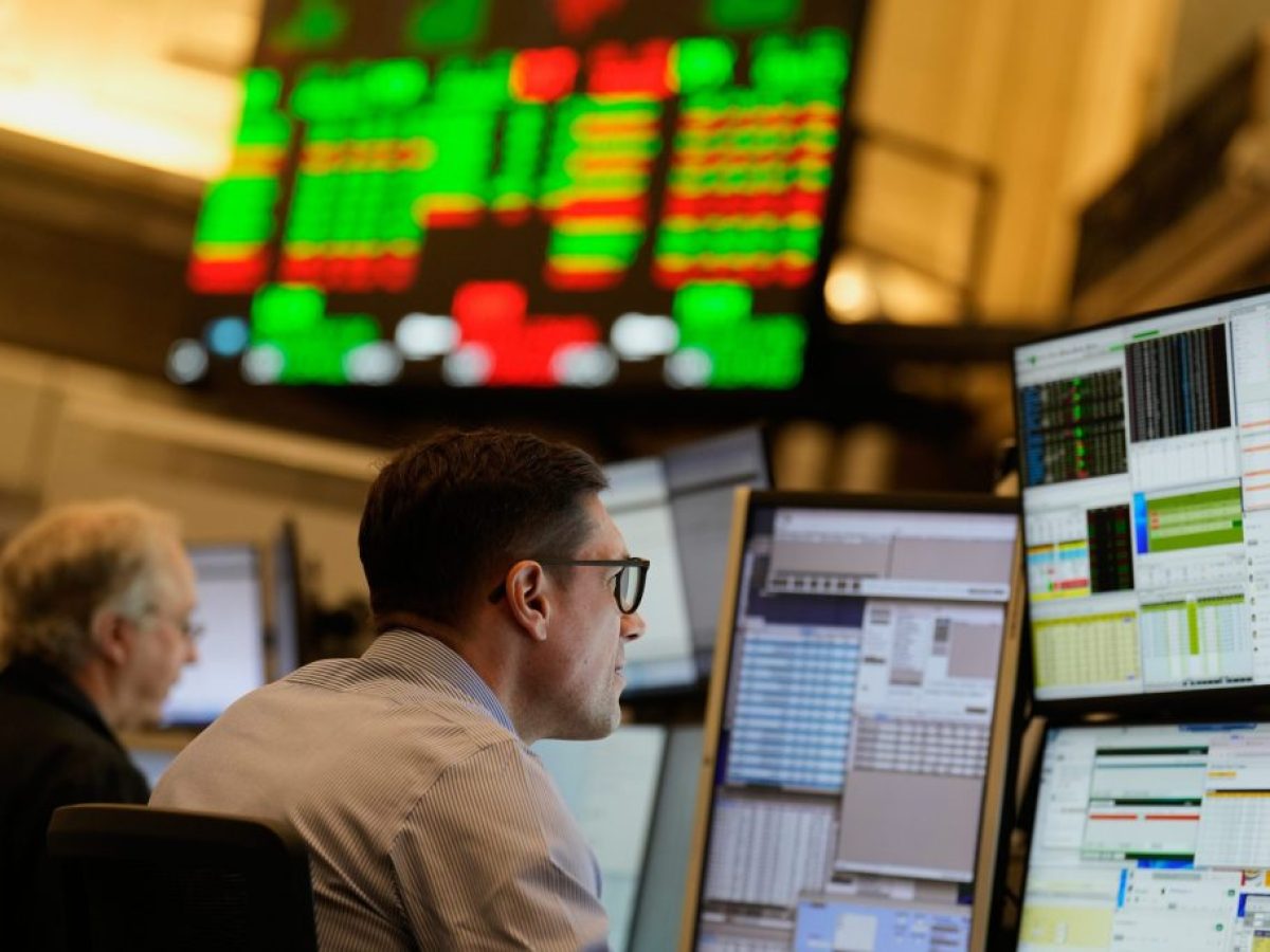 Ισχυρές αναταράξεις στις ευρωπαϊκές χρηματιστηριακές αγορές – Σε νέα ιστορικά υψηλά επίπεδα χρυσός και ασήμι