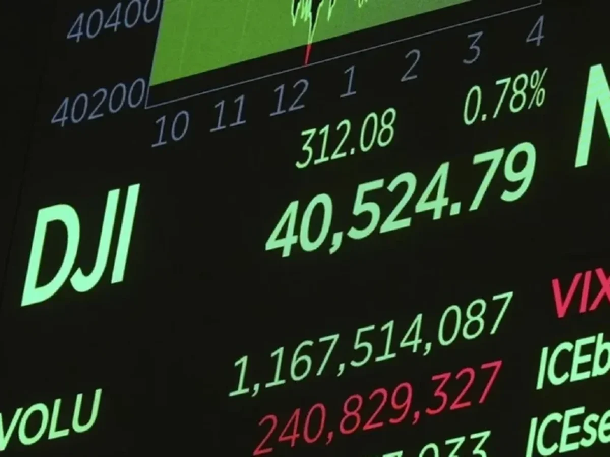 Με άνοδο η πρώτη συνεδρίαση του Χρηματιστηρίου της Αθήνας