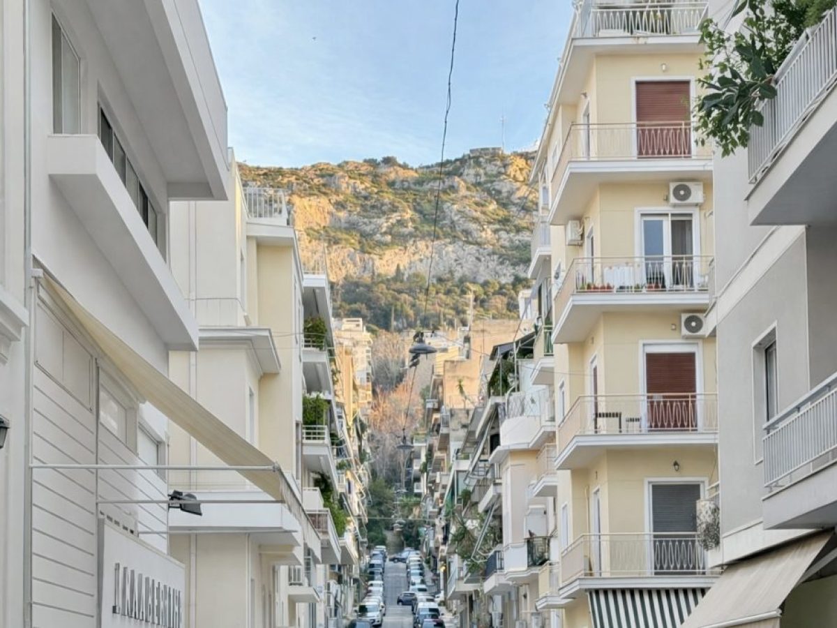 Ισχυρή ανάκαμψη στη στεγαστική πίστη – Άνοδος σε επιχειρηματικά και καταναλωτικά δάνεια το 2025