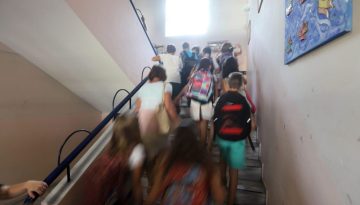 &Epsilon;&pi;ί&delta;&omicron;&mu;&alpha; &pi;&alpha;&iota;&delta;&iota;&omicron;ύ &Alpha;21: &Alpha;&nu;&omicron;ί&gamma;&epsilon;&iota; &eta; &pi;&lambda;&alpha;&tau;&phi;ό&rho;&mu;&alpha; &ndash; &Beta;ή&mu;&alpha; &beta;ή&mu;&alpha; &eta; &delta;&iota;&alpha;&delta;&iota;&kappa;&alpha;&sigma;ί&alpha;