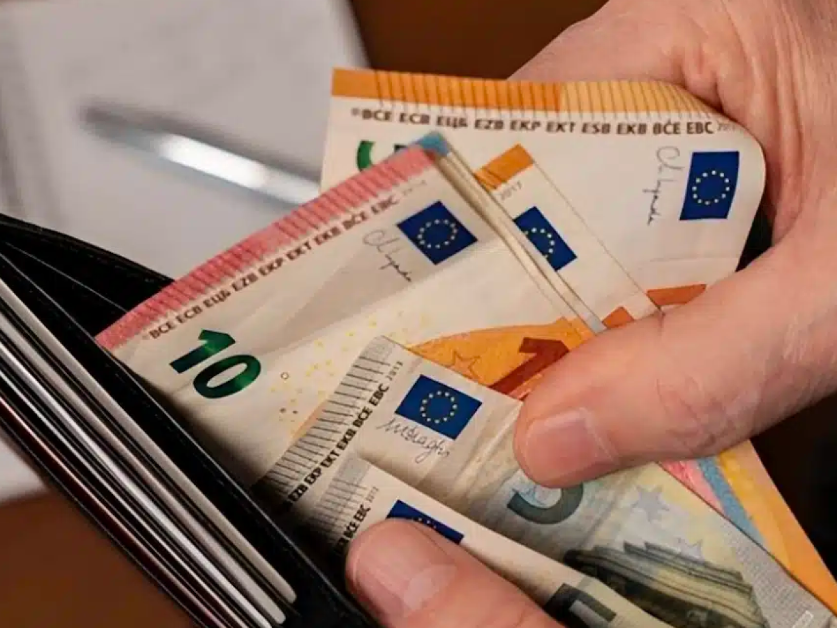 Συντάξεις Μαρτίου 2026: Πότε πληρώνονται μισθωτοί και μη μισθωτοί – Πώς επηρεάζει η Καθαρά Δευτέρα