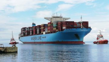 Maersk: Εκ νέου αποχή από την Ερυθρά Θάλασσα λόγω «αιφνιδιαστικών περιορισμών»