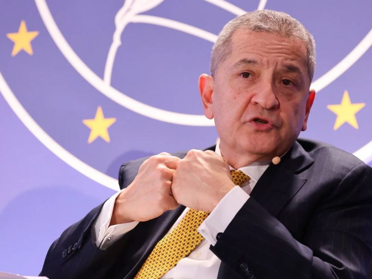 Πανέτα (ΕΚΤ): Η οικονομία των ΗΠΑ έχει επωμιστεί το μεγαλύτερο βάρος των δασμών Τραμπ