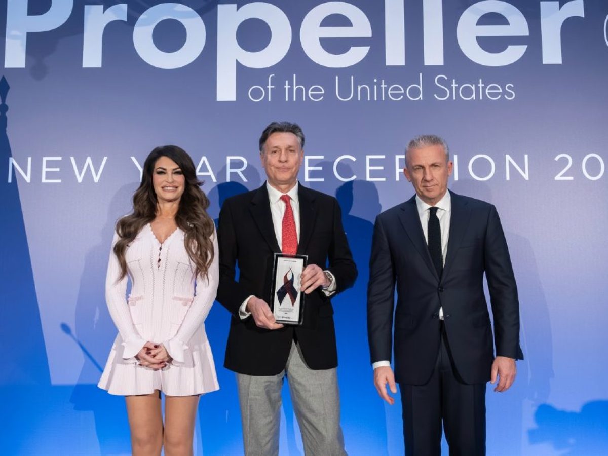 Propeller Club: Τιμητική διάκριση της Capital Link – Αναγνώριση του Νικόλα και της Όλγας Μπορνόζη