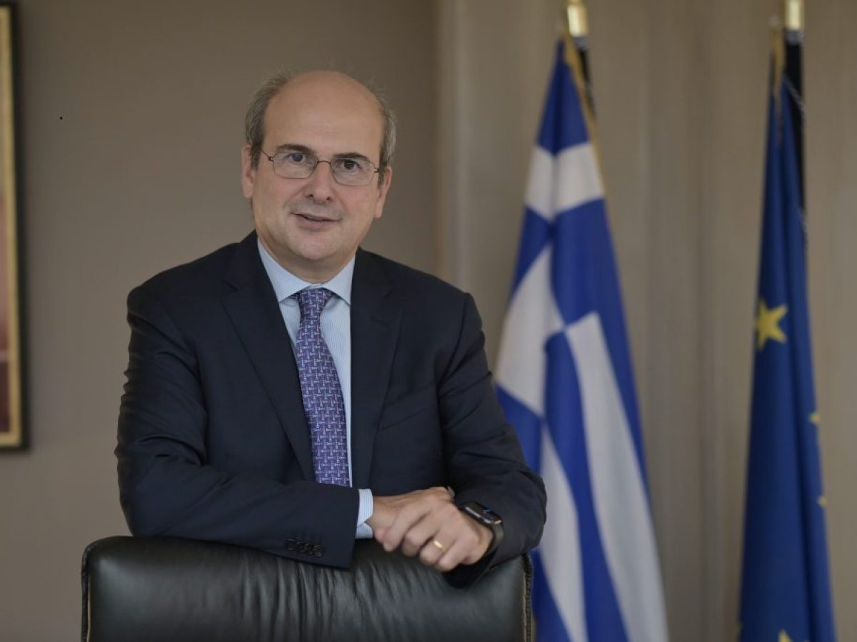 Κωστής Χατζηδάκης στο mononews: Η μάχη με το βαθύ κράτος είναι συνεχής, δεν θα λογαριάσουμε το πολιτικό κόστος