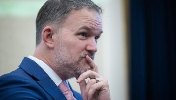 ΗΠΑ: Ανοιχτό ενδεχόμενο να επανεξετάσουν τους δασμούς σε χάλυβα και αλουμίνιο