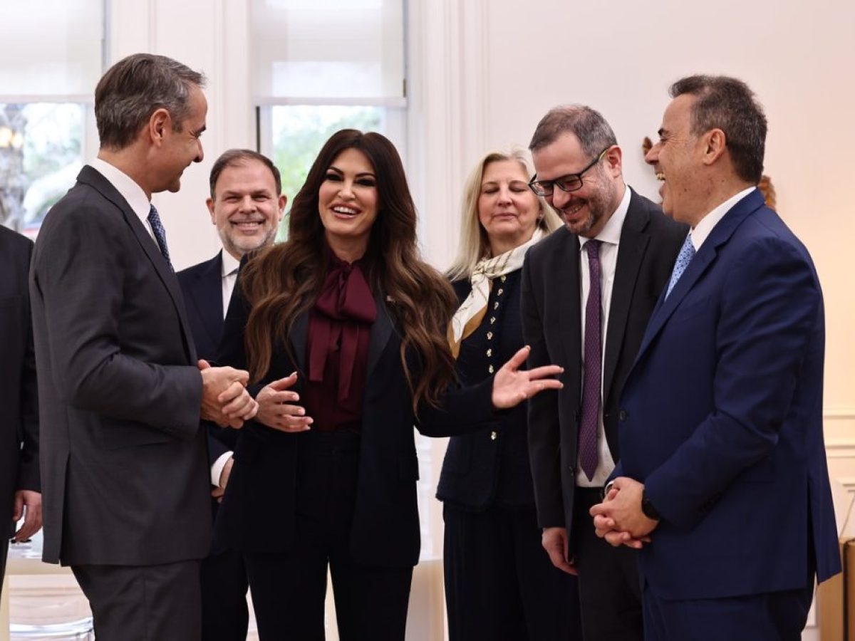 Επεσαν οι υπογραφές με τη Chevron – Οι στόχοι Μητσοτάκη για τους υδρογονάνθρακες