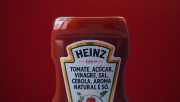 Η Kraft Heinz παγώνει το σχέδιο διάσπασης σε δύο εταιρείες