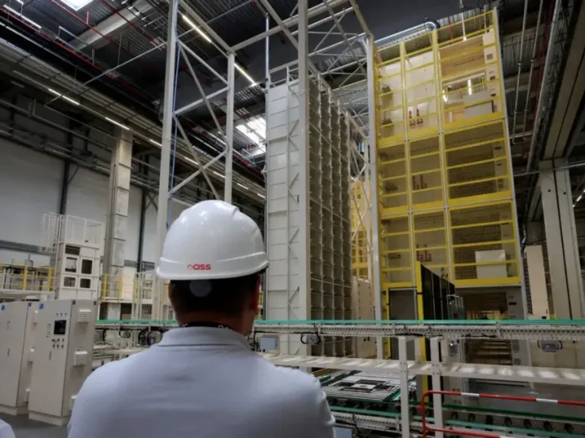 Ρίσκο η ηλεκτροκίνηση για τη Stellantis που έχασε 22,2 δισ. ευρώ – «Φρένο» σε gigafactories μπαταριών βάζει η ACC