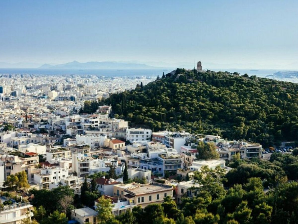 Χορός εκατομμυρίων στην αγορά ακινήτων – Πάρκινγκ από «χρυσάφι» και αγοραπωλησίες που «βγάζουν μάτι»