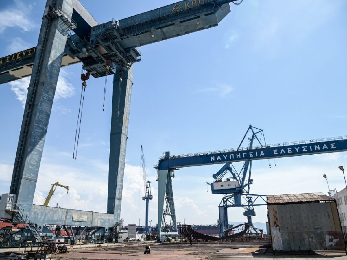 Αναρτήθηκαν οι οριστικοί πίνακες του ειδικού προγράμματος απασχόλησης 150 πρώην εργαζομένων των Ναυπηγείων Ελευσίνας στον δημόσιο τομέα
