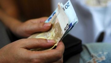 Έ&kappa;&tau;&alpha;&kappa;&tau;&omicron; &ldquo;&delta;ώ&rho;&omicron;&rdquo; &Pi;ά&sigma;&chi;&alpha; 150-250 &epsilon;&upsilon;&rho;ώ