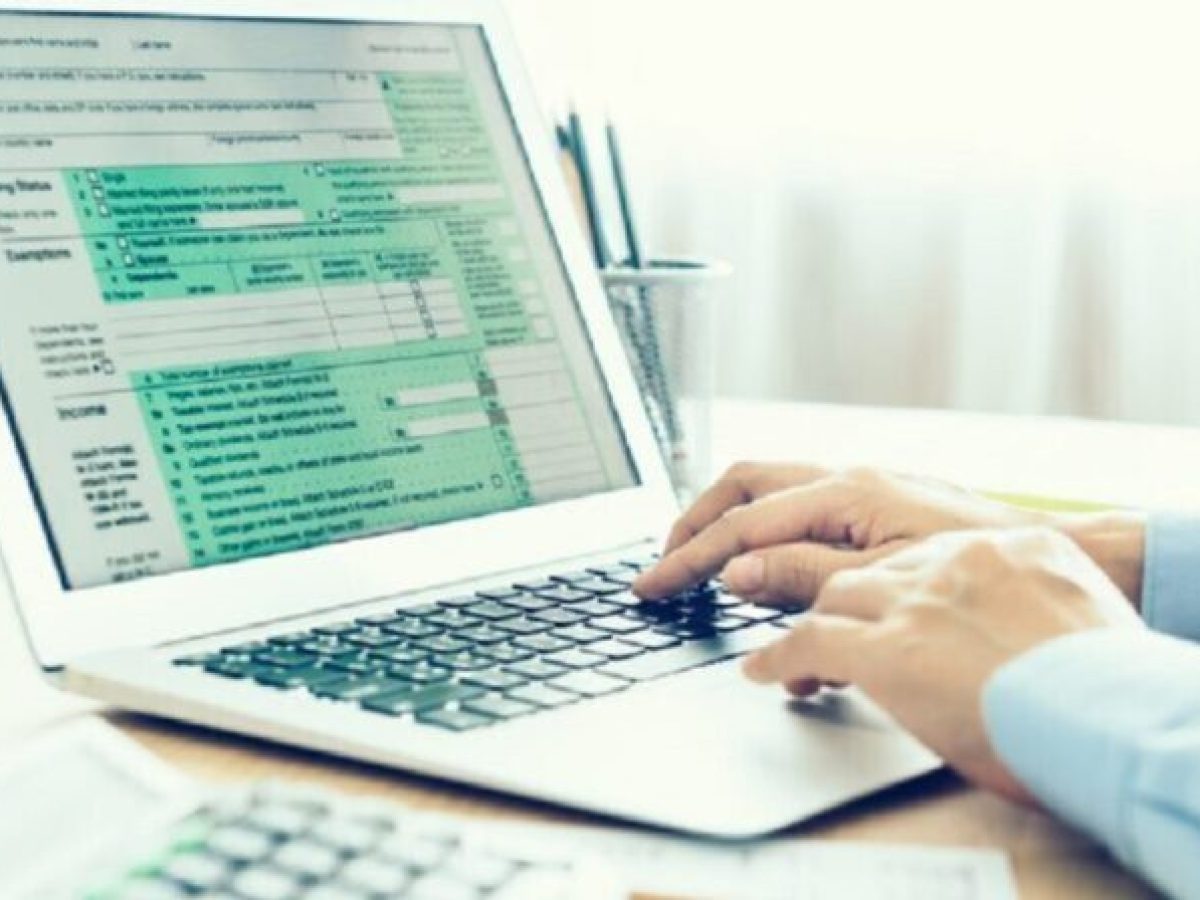 Αντίστροφη μέτρηση για τις φορολογικές δηλώσεις: Προθεσμίες, προσυμπληρωμένα στοιχεία και τι πρέπει να ελέγξουν οι φορολογούμενοι