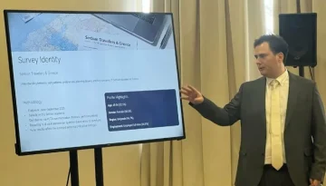 Έρευνα: Η Ελλάδα δημοφιλέστερος τουριστικός προορισμός για τους Σέρβους ταξιδιώτες