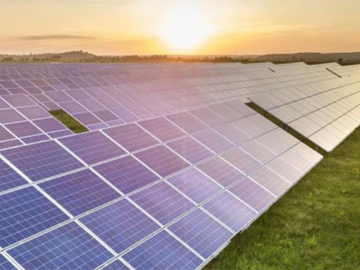 400 εκατ. ευρώ για στήριξη της ελληνικής βιομηχανίας στην «καθαρή» τεχνολογία