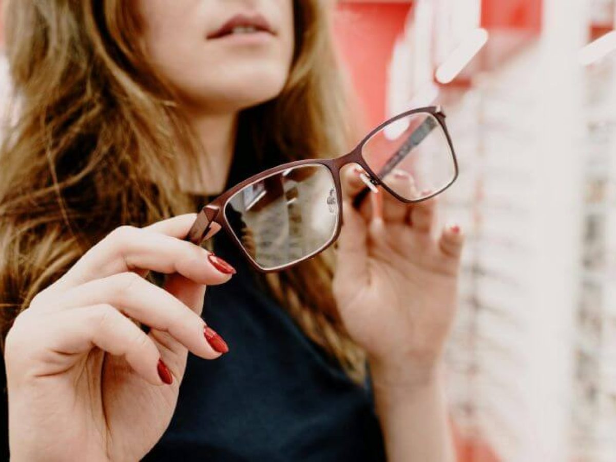Οπτικά αποζημίωση: Πώς να λάβετε έως 100€ για γυαλιά και φακούς οράσεως