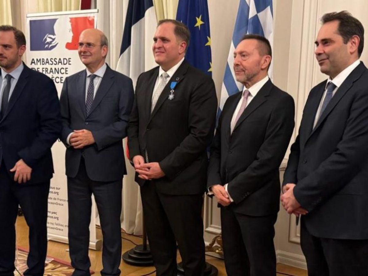 O Πιτσιλής χρίστηκε Ιππότης του Εθνικού Τάγματος Αξίας της Γαλλικής Δημοκρατίας