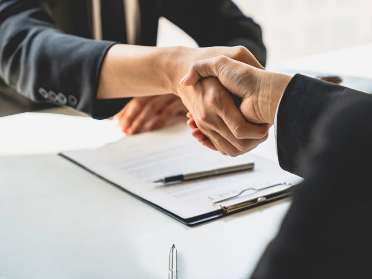 Ελληνικό comeback στη νεανική ανεργία: Για πρώτη φορά έπεσε κάτω από τον μέσο όρο της ΕΕ, στο 13% τον Δεκέμβριο