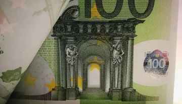 «Βόμβα» Αρείου Πάγου κατά των Servicers: Τέλος στο «καπέλο» των τόκων για τον Νόμο Κατσέλη