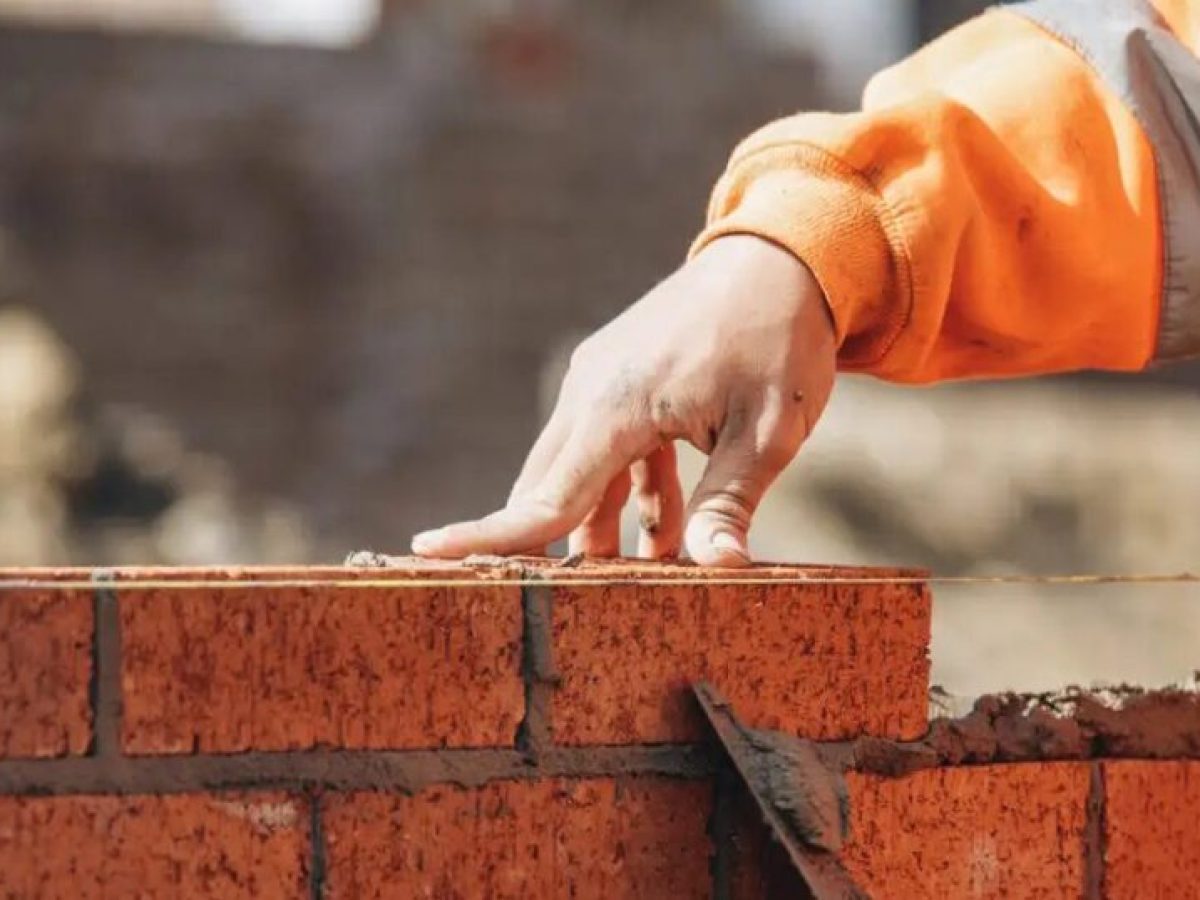 ΕΛΣΤΑΤ: Ανατιμήσεις 2,3% στα οικοδομικά υλικά τον Ιανουάριο