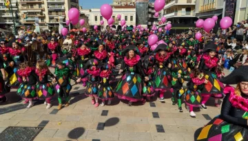 Καρναβάλι των Μικρών με πληρότητες 80%: «Ανάσα» από τα 20.000 παιδιά