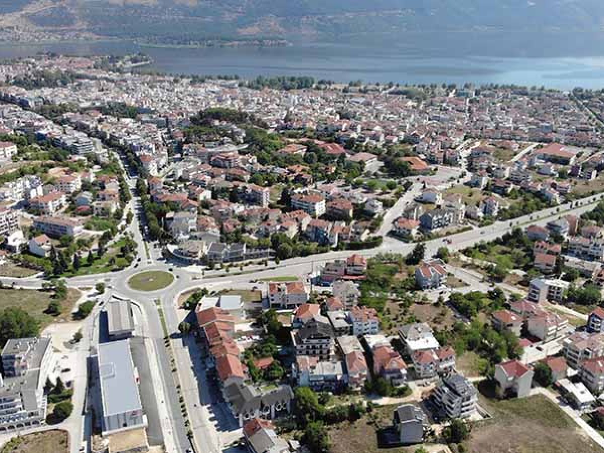 Αγορά ακινήτων στα Γιάννενα: Από αξίες μισού εκατομμυρίου μέχρι ακίνητα 70 ετών