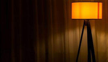 Ρεύμα τιμές: Πόσο θα πληρώσουν τα νοικοκυριά με τις νέες χρεώσεις