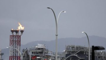 Financial Times: &Eta; &Epsilon;&lambda;&lambda;ά&delta;&alpha; &theta;έ&lambda;&epsilon;&iota; &nu;&alpha; &gamma;ί&nu;&epsilon;&iota; &pi;&rho;&omega;&tau;&alpha;&gamma;&omega;&nu;ί&sigma;&tau;&rho;&iota;&alpha; &sigma;&tau;&eta;&nu; &alpha;&gamma;&omicron;&rho;ά &phi;&upsilon;&sigma;&iota;&kappa;&omicron;ύ &alpha;&epsilon;&rho;ί&omicron;&upsilon; &tau;&eta;&sigmaf; &Epsilon;&upsilon;&rho;ώ&pi;&eta;&sigmaf; &sigma;&tau;&eta;&nu; &laquo;&mu;&epsilon;&tau;&alpha;-&rho;&omega;&sigma;&iota;&kappa;ή&raquo; &epsilon;&pi;&omicron;&chi;ή