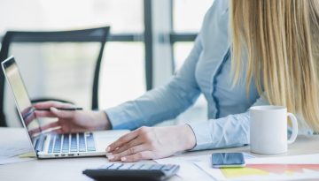 ΑΑΔΕ: Τέλος τα εικονικά τιμολόγια, τι αλλάζει από Δευτέρα