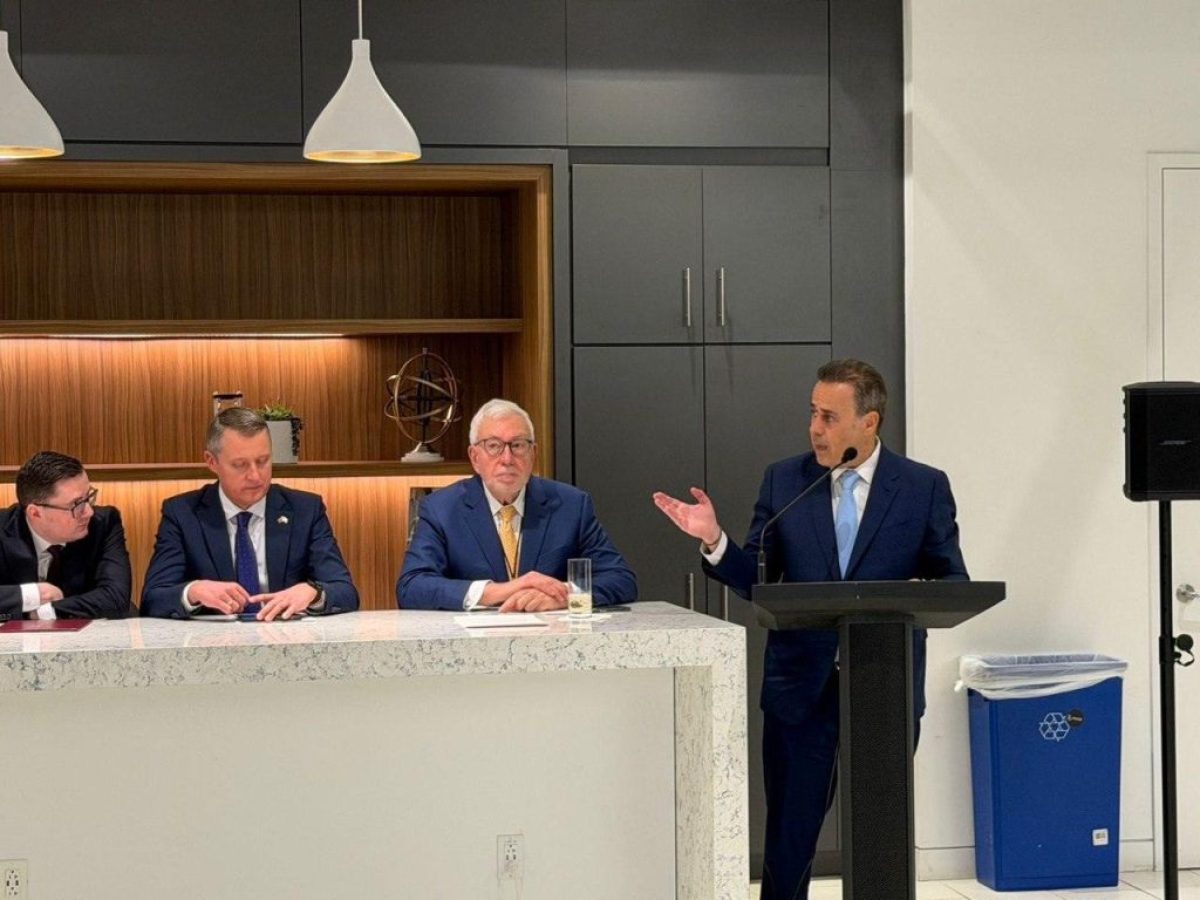 Παπασταύρου στις ΗΠΑ: Ο Κάθετος Διάδρομος «αρτηρία ειρήνης και ευημερίας»